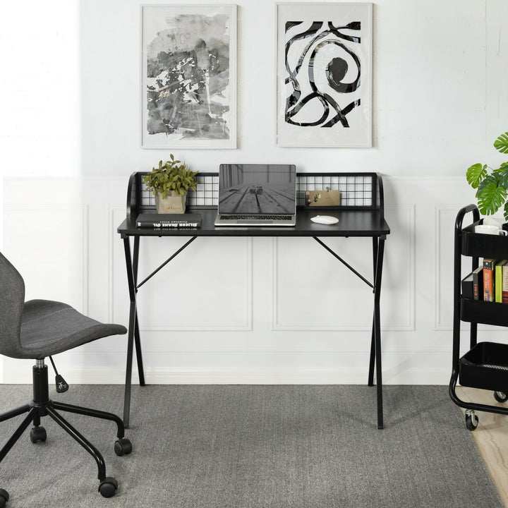 Furniture R Industrial-Chic Computer Desk With Modern Design And Sturdy Metal Frame