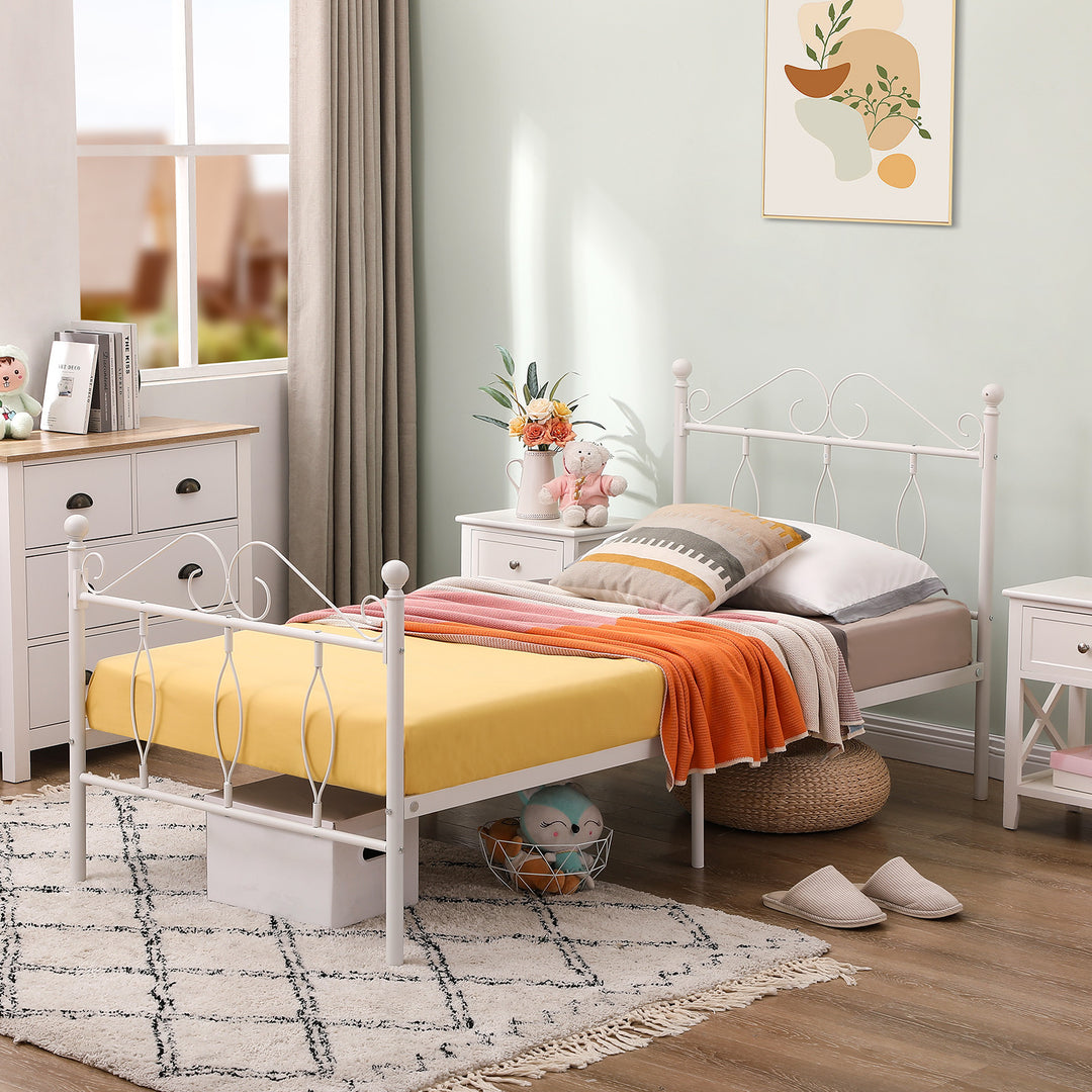 FurnitureR Metallbettgestell (Einzelbettgröße) mit Kopf- und Fußteil, Lattenrost aus Stahl, geräuscharm, mit Stauraum unter dem Bett, weiß